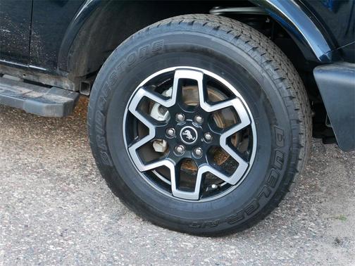 2024 Ford Bronco Outer Banks