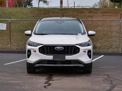 2023 Ford Escape PHEV SE