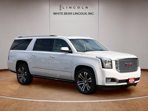 White Frost 2017 GMC Yukon XL Denali