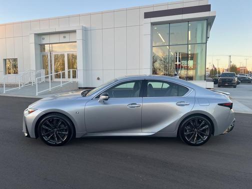 2022 Lexus IS 350 Base