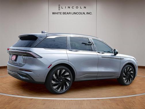 2024 Lincoln Nautilus Black Label