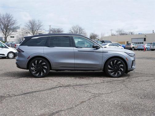 2024 Lincoln Nautilus Black Label