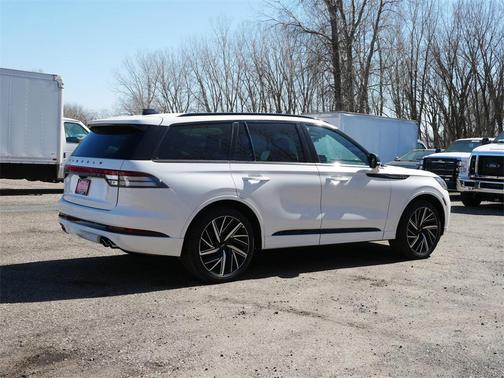2025 Lincoln Aviator Black Label AWD