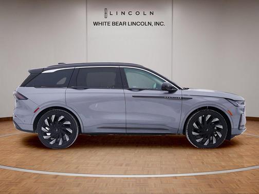 2024 Lincoln Nautilus Black Label