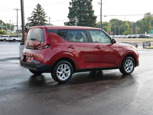 2022 Kia Soul LX
