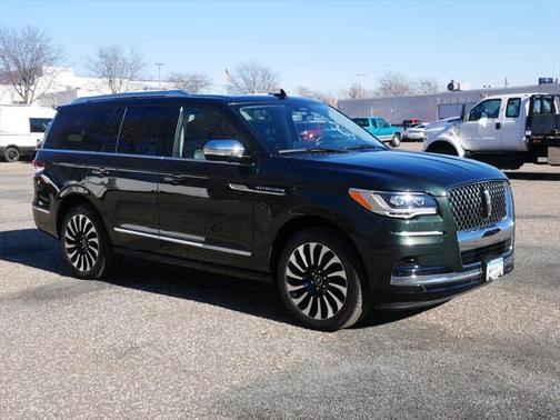 2022 Lincoln Navigator Black Label