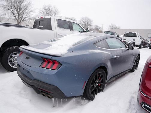 2025 Ford Mustang GT Premium