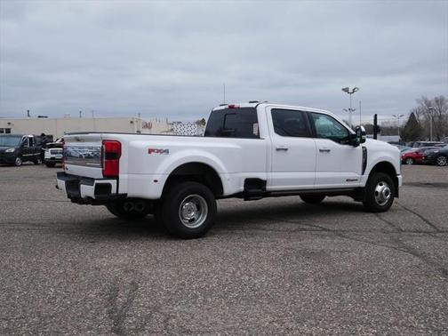 2024 Ford F-350 Platinum