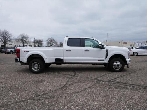 2024 Ford F-350 Platinum