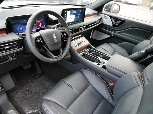 2025 Lincoln Aviator Black Label AWD