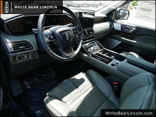 2024 Lincoln Navigator Black Label