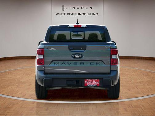 Gray Metallic 2025 Ford Maverick Lariat