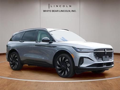 2025 Lincoln Nautilus Reserve