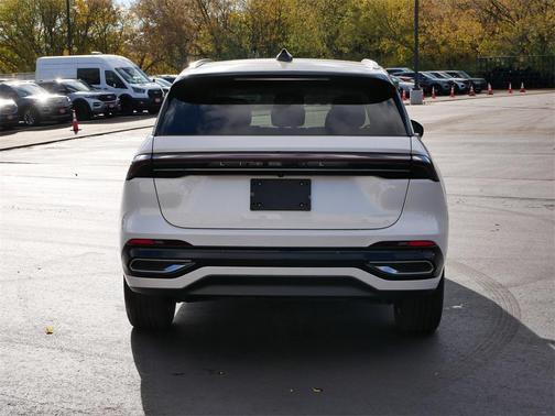 2024 Lincoln Nautilus Reserve