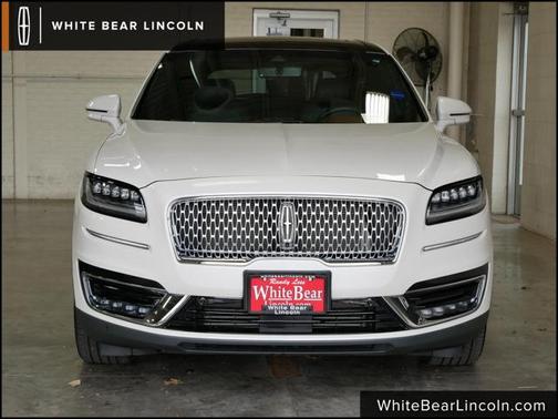 White Platinum Tri-Coat 2019 Lincoln Nautilus Black Label