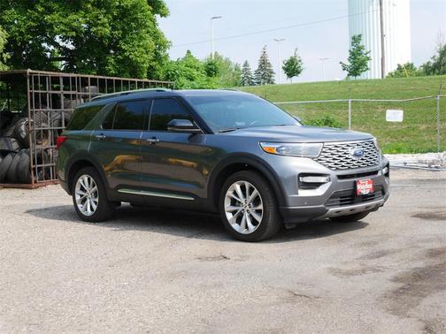 2023 Ford Explorer Platinum