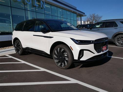 2025 Lincoln Nautilus Reserve