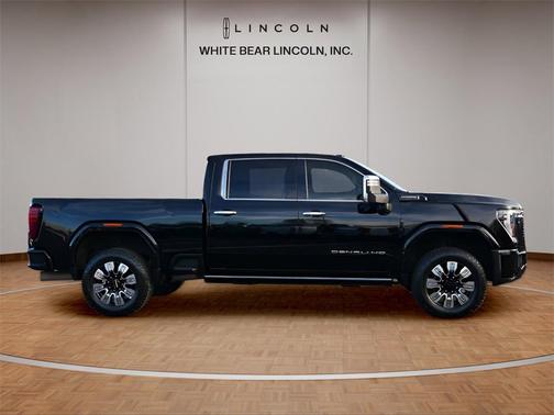 2024 GMC Sierra 3500 Denali