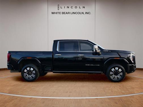 2024 GMC Sierra 3500 Denali