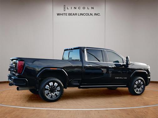 2024 GMC Sierra 3500 Denali