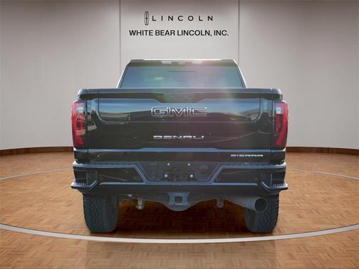 2024 GMC Sierra 3500 Denali