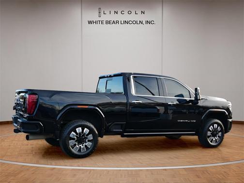 2024 GMC Sierra 3500 Denali