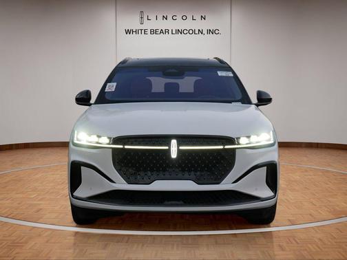 2024 Lincoln Nautilus Black Label