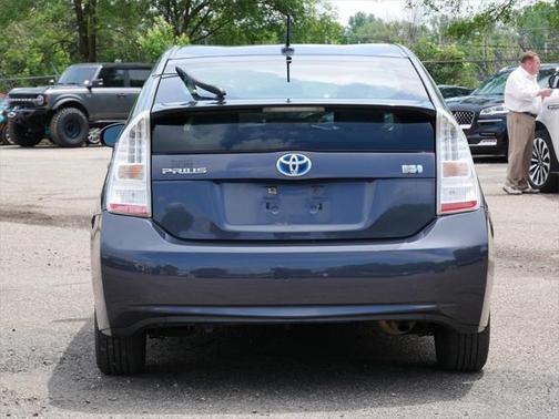 2010 Toyota Prius One