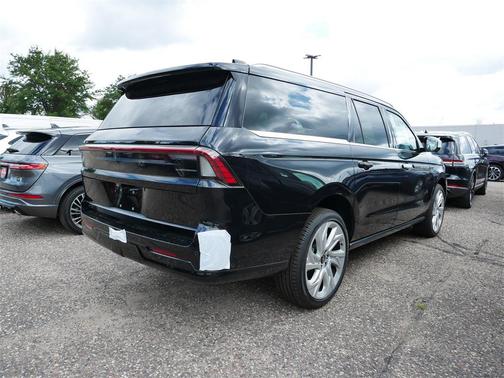 2025 Lincoln Navigator Black Label