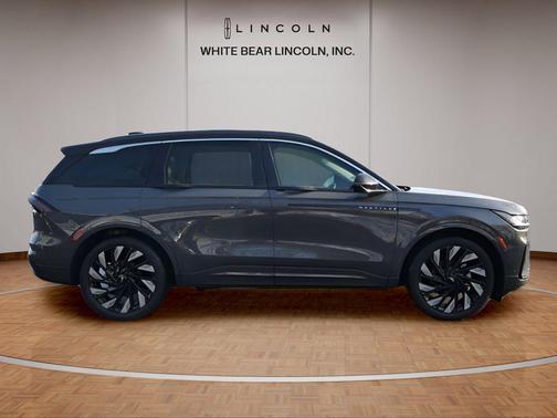 2024 Lincoln Nautilus Black Label