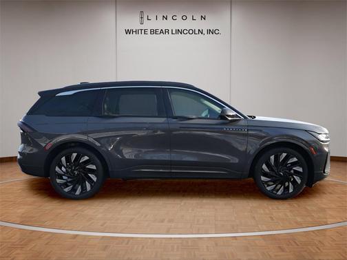 2024 Lincoln Nautilus Black Label