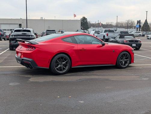 2024 Ford Mustang Dark Horse Fastback