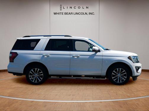 White 2018 Ford Expedition Limited