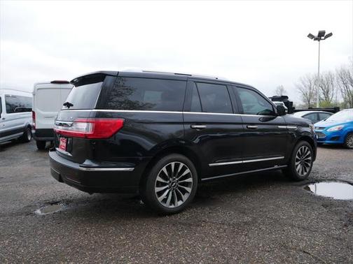 2018 Lincoln Navigator Select