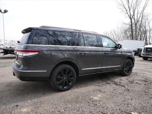 2023 Lincoln Navigator Black Label
