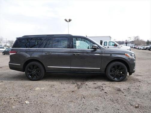 2023 Lincoln Navigator Black Label