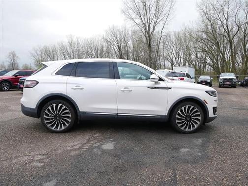 2019 Lincoln Nautilus Black Label