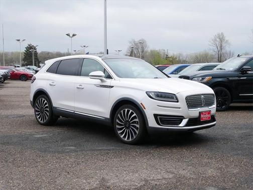 2019 Lincoln Nautilus Black Label