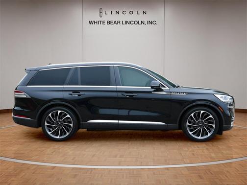 2023 Lincoln Aviator Reserve AWD