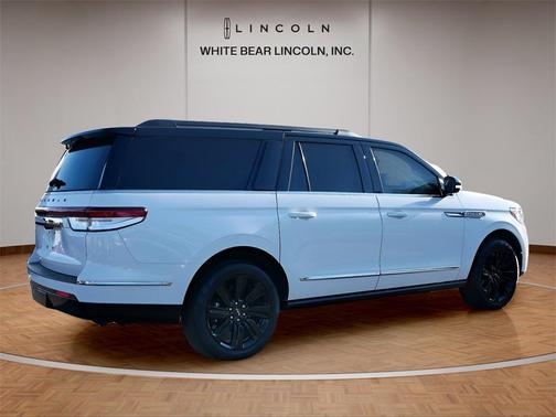 2024 Lincoln Navigator Black Label