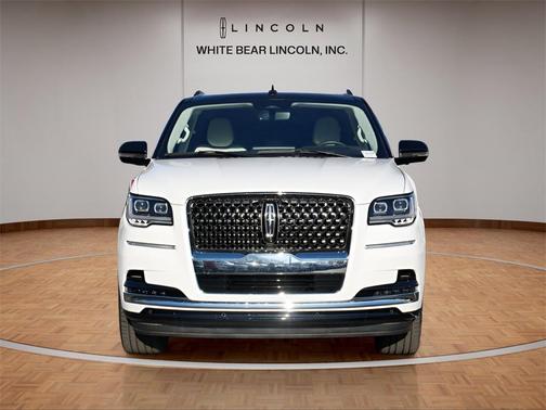 2024 Lincoln Navigator Black Label