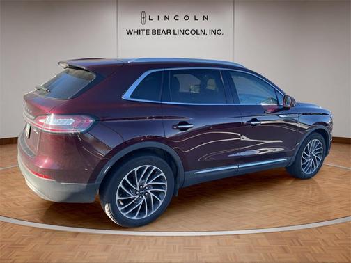 2019 Lincoln Nautilus Reserve