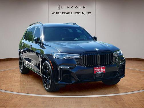 Black Sapphire Metallic 2020 BMW X7 xDrive40i