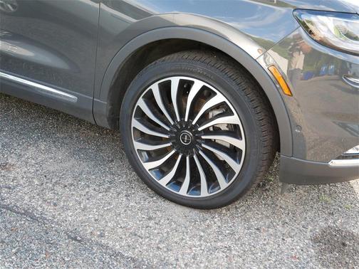 2023 Lincoln Nautilus Black Label