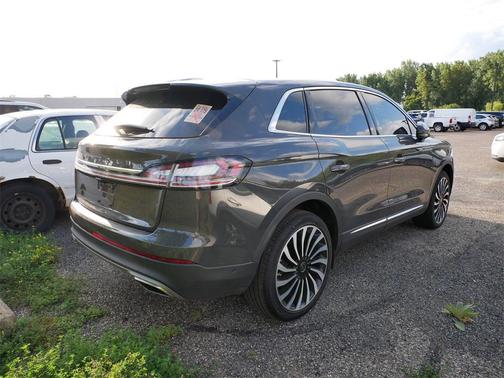 2023 Lincoln Nautilus Black Label
