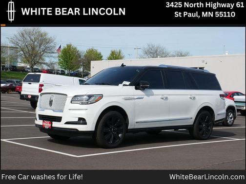 Pristine White Metallic Tri-Coat 2024 Lincoln Navigator Reserve