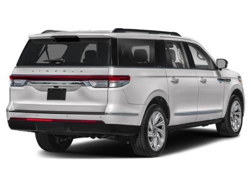 Pristine White Metallic Tri-Coat 2024 Lincoln Navigator Reserve