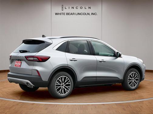 2024 Ford Escape PHEV SE