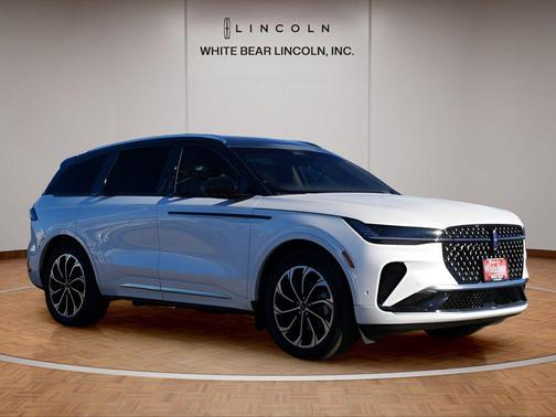 2024 Lincoln Nautilus Reserve