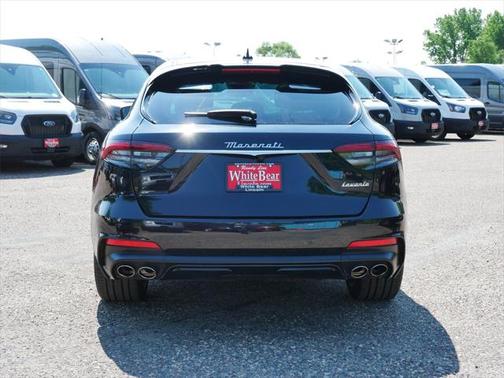 2022 Maserati Levante Modena